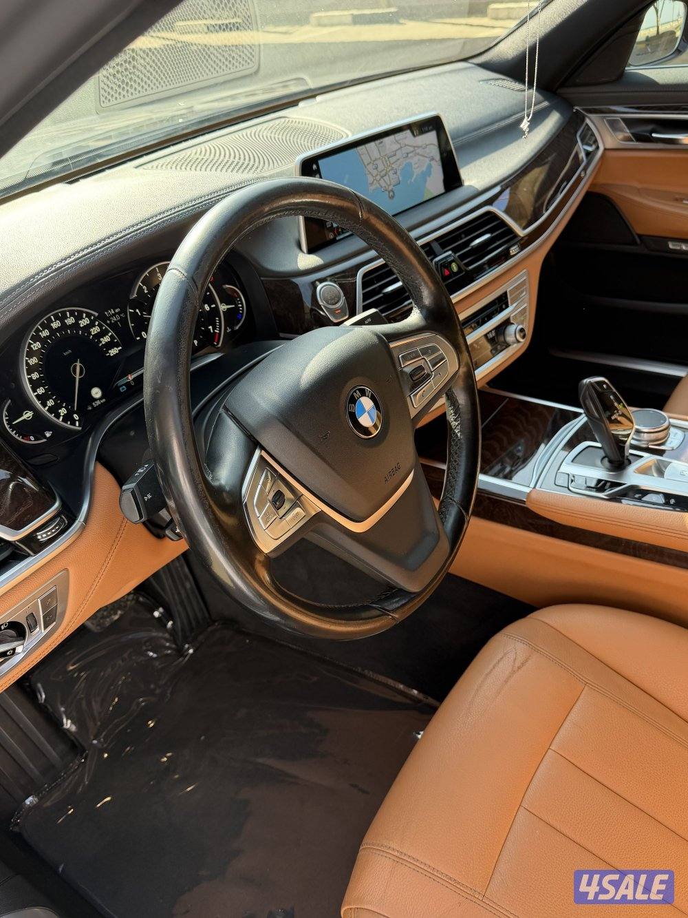 للبيع بي ام دبليو 730Liصبغ الوكاله4