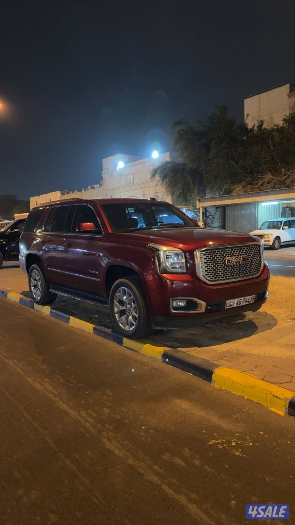 للبيع يوكن 2017 SLT6