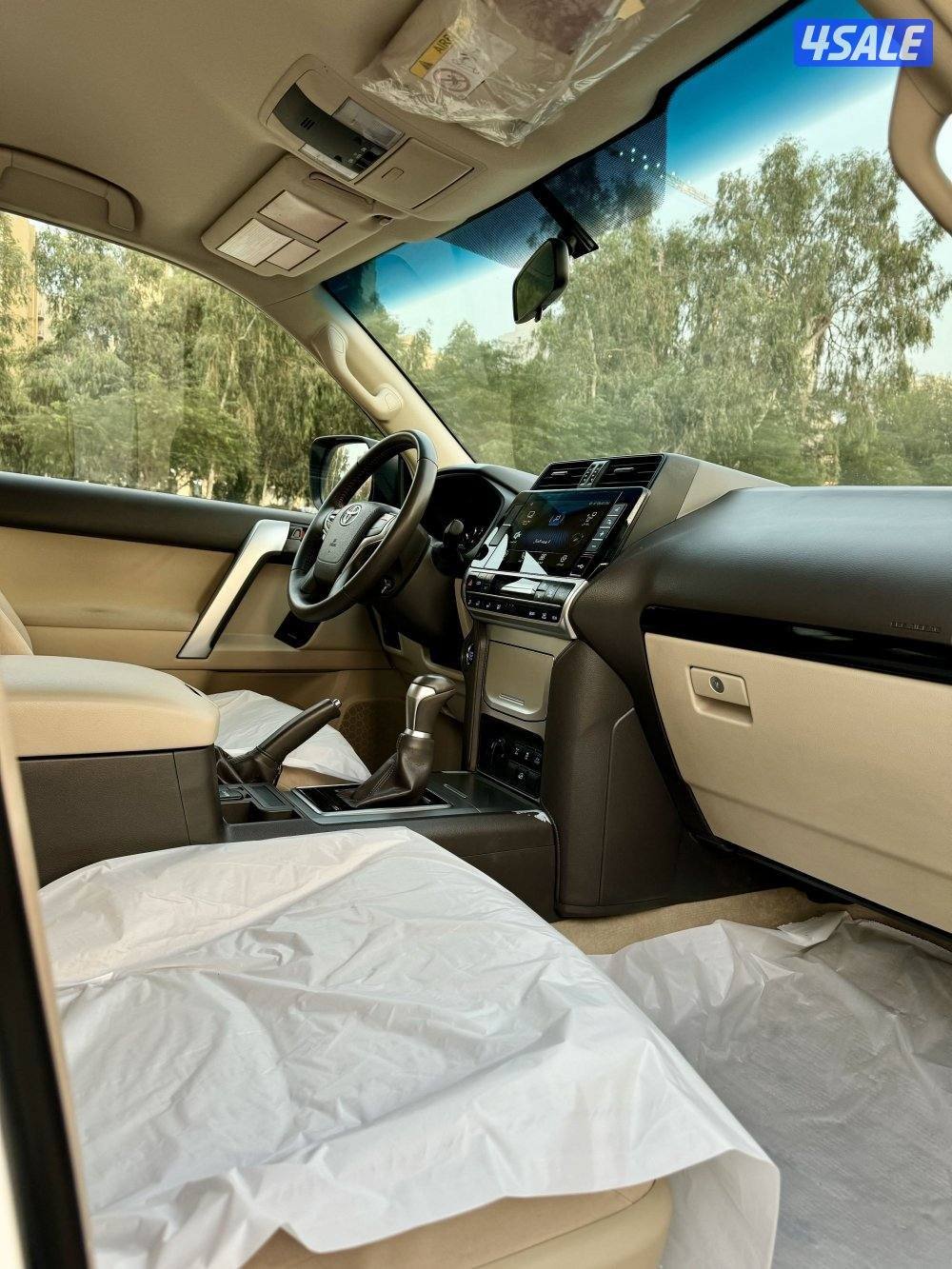 تويوتا برادو TXL موديل 2022 وكالة11