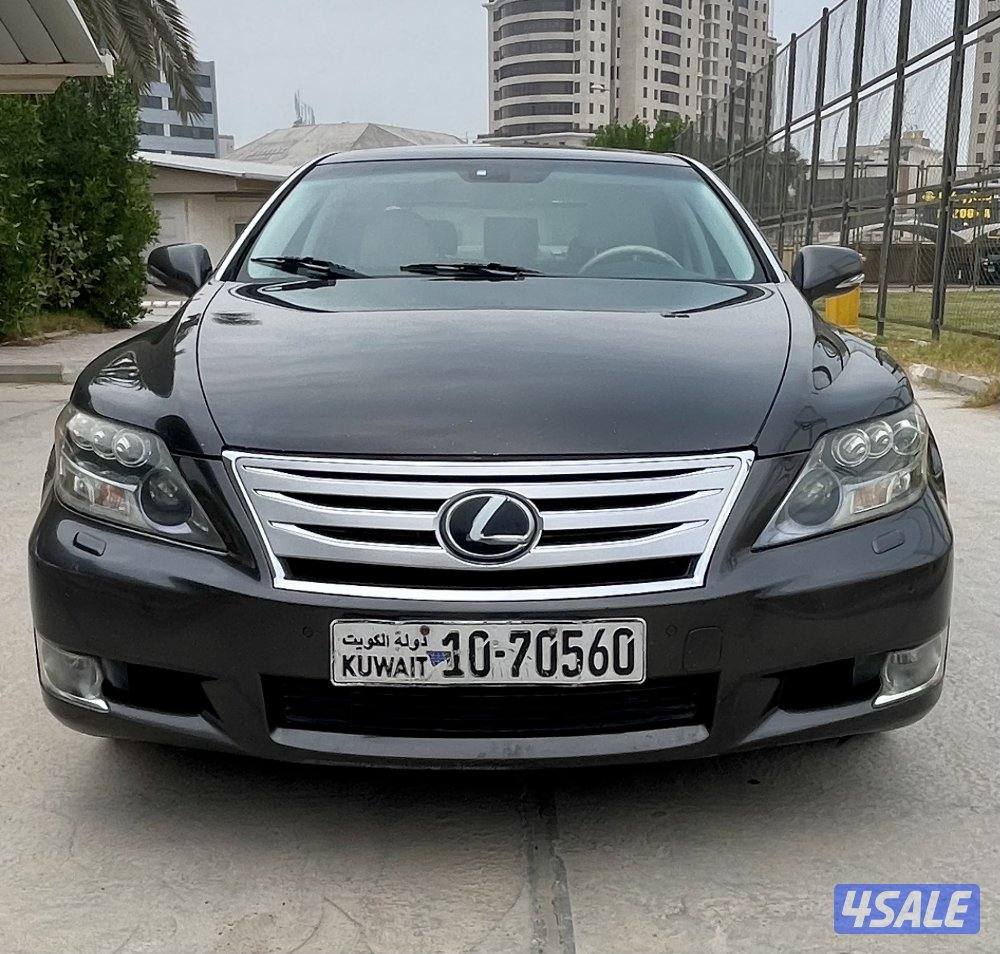 Lexus LS600hL 2010 بحالة ممتازة وشرط الفحص1
