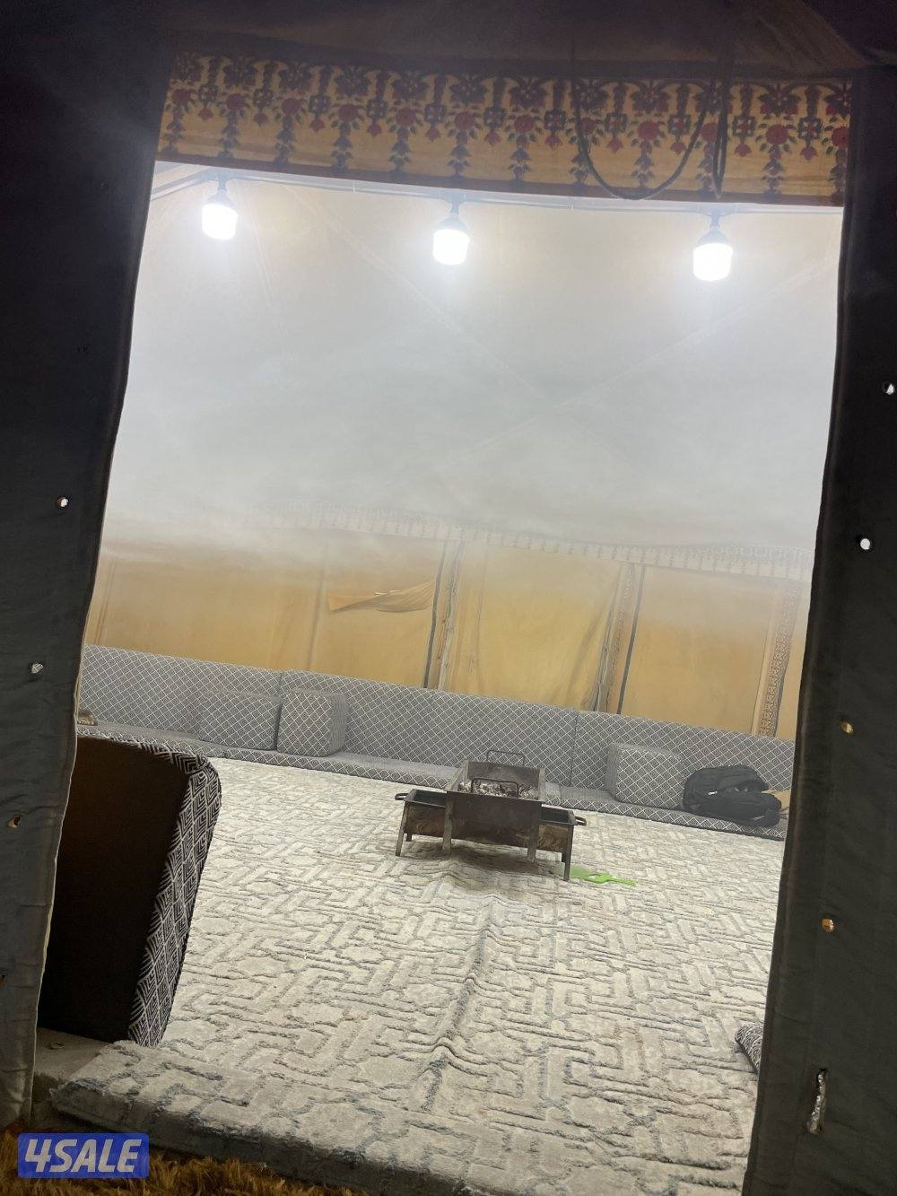 مخيم كامل للبيع مع الموقع بس يحتاج تنظيف ونصب مكانه الارتال يسار7