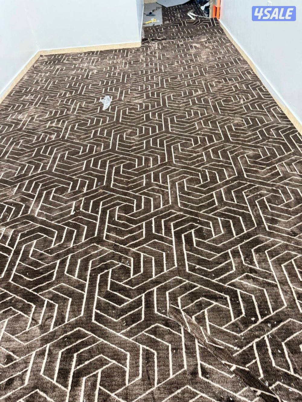 يوجد كل نواع السجاد ساده مشجر4