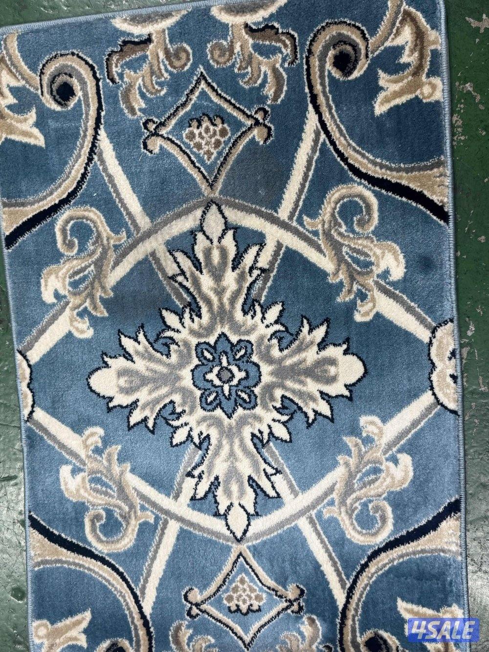 يوجد كل نواع السجاد ساده مشجر5