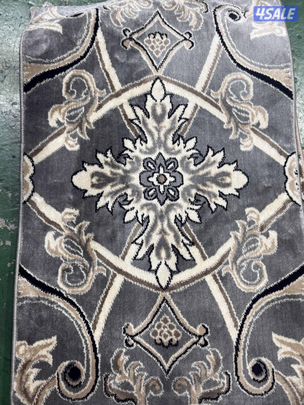 يوجد كل نواع السجاد ساده مشجر8