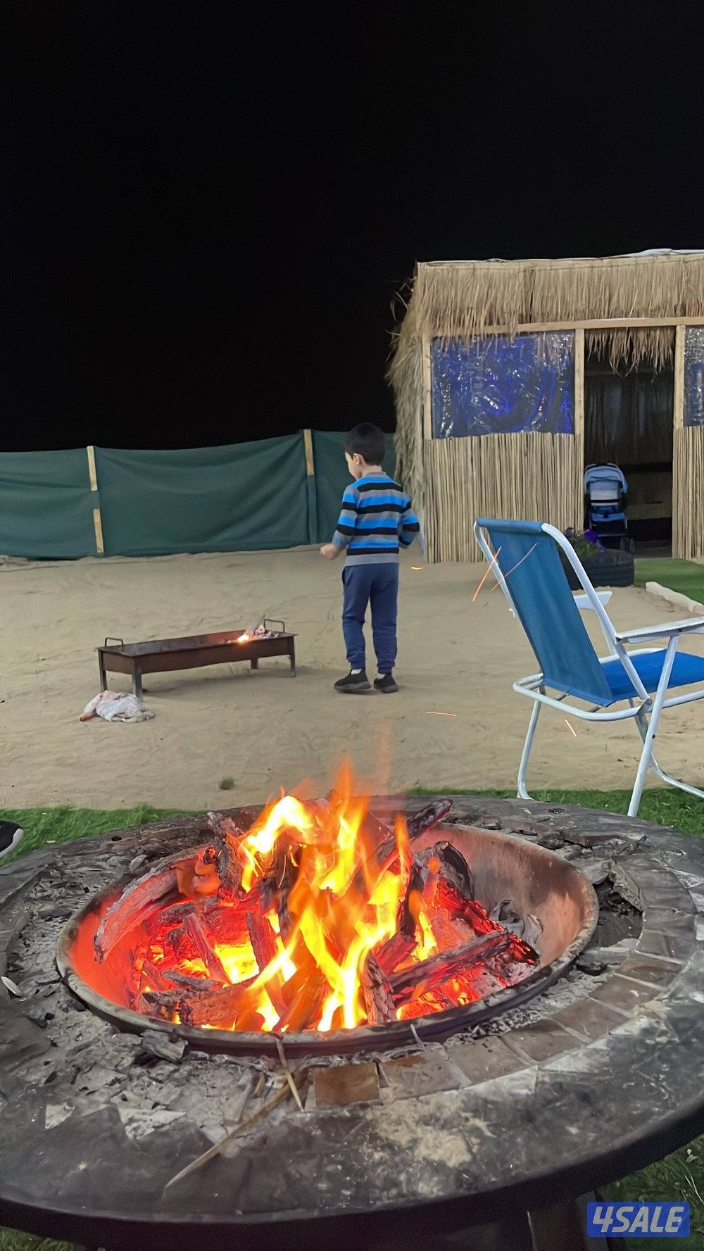 مخيم كامل للبيع مع الموقع بس يحتاج تنظيف ونصب مكانه الارتال يسار11