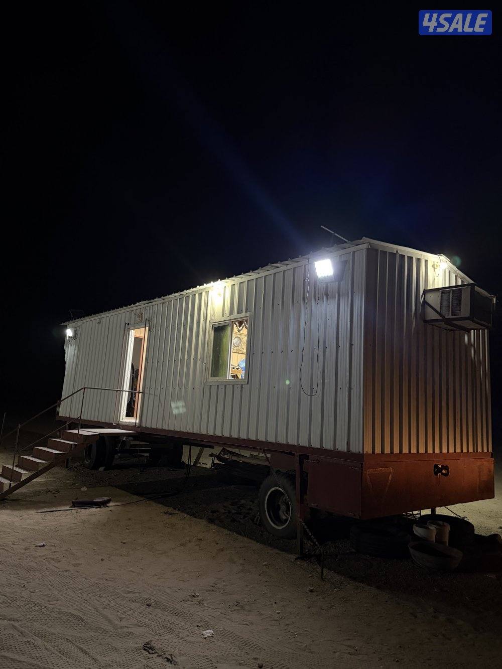 شالية قلص نظيف 10 متر تقريباً عرض 3 متر و نص1