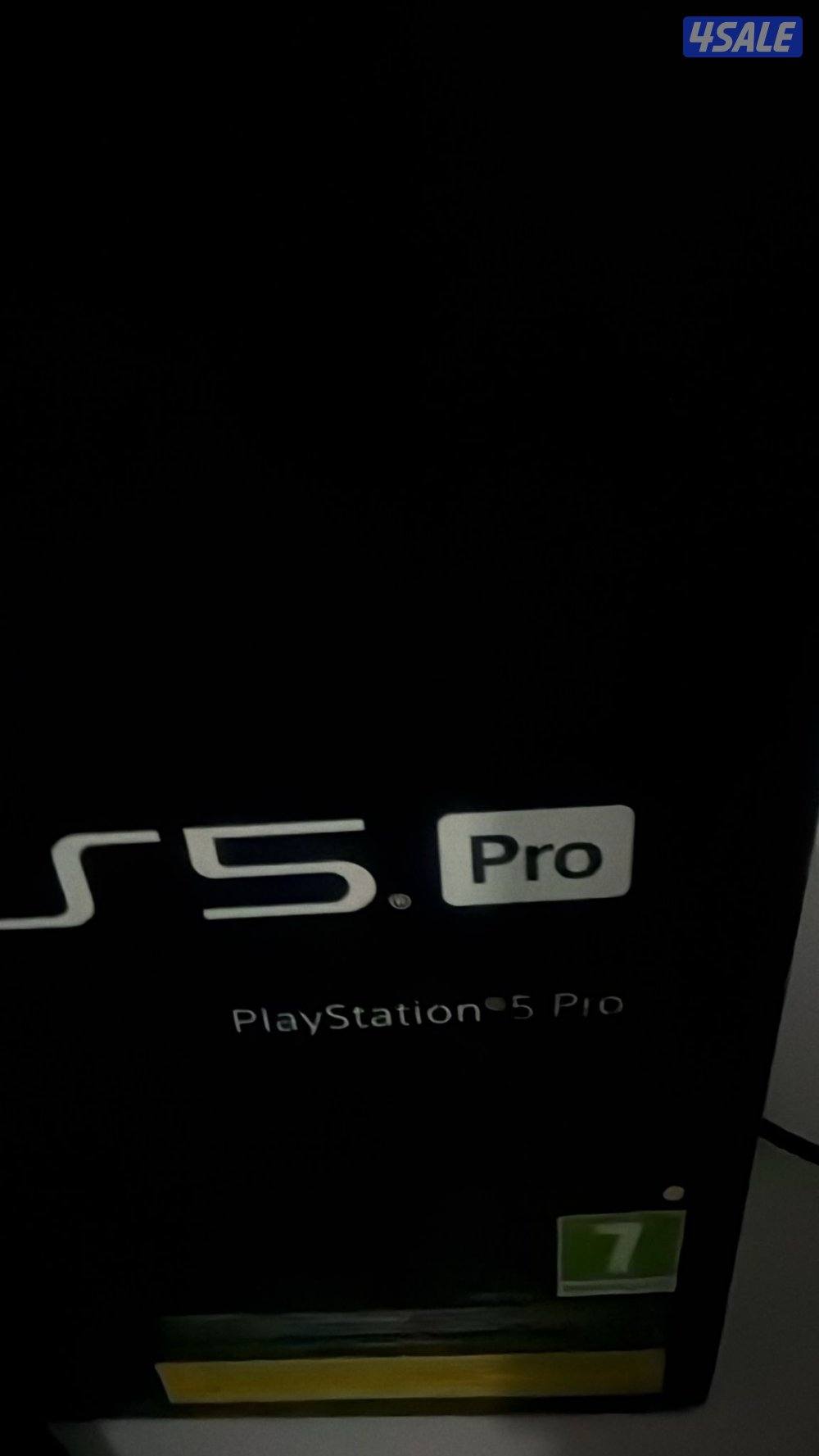 نشتري سوني فور فات متين وسلم وبرو5