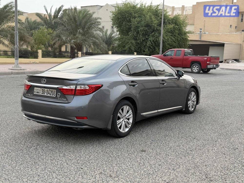 للبيع لكزس ES2500
