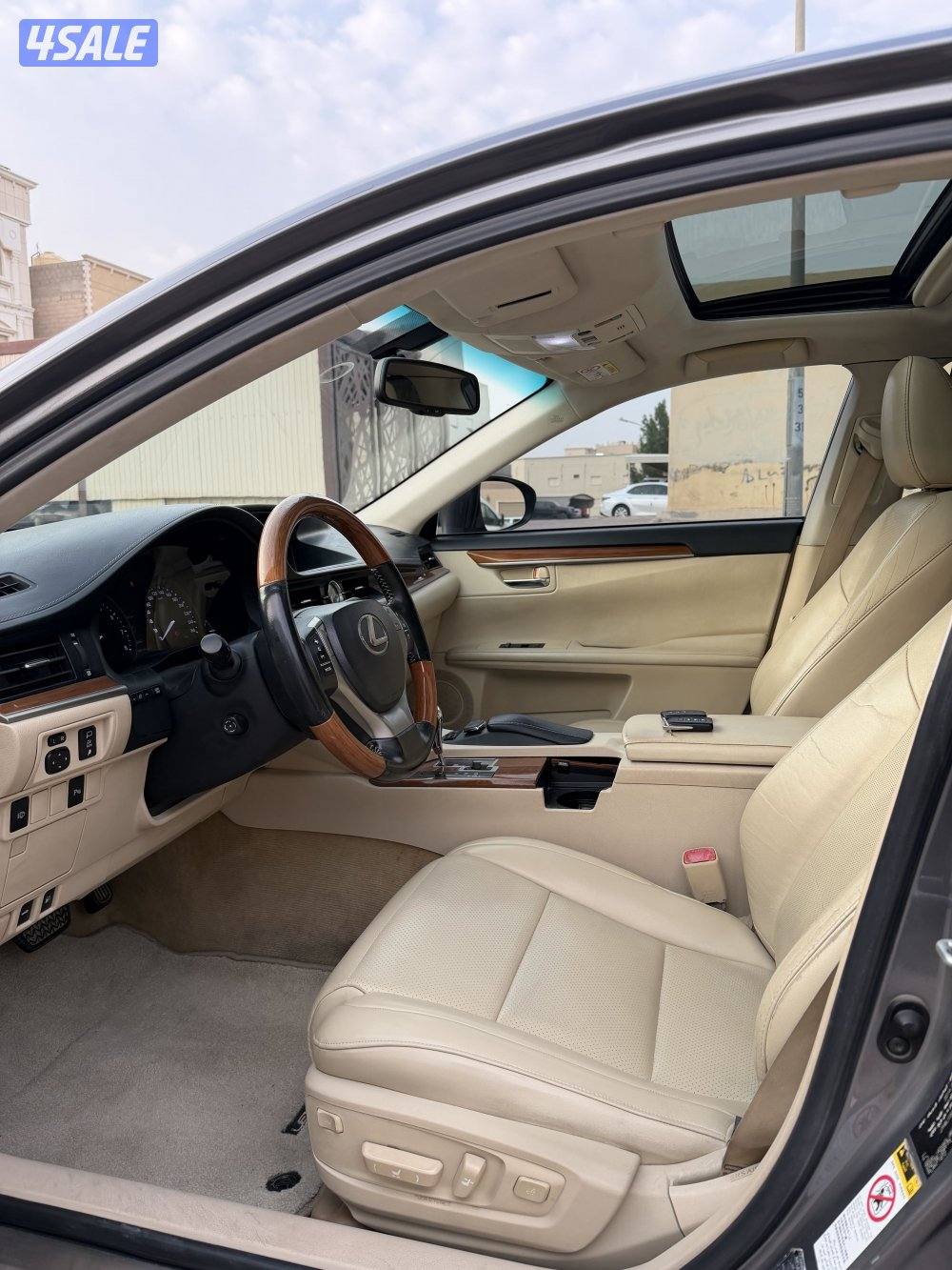 للبيع لكزس ES2504