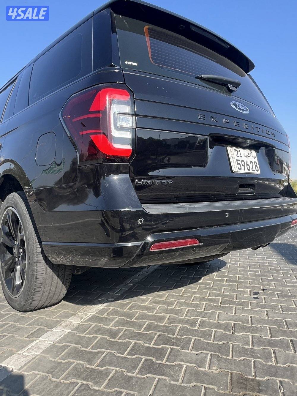 للبيع فورد اكسبيدشن ليمتيد موديل 20225