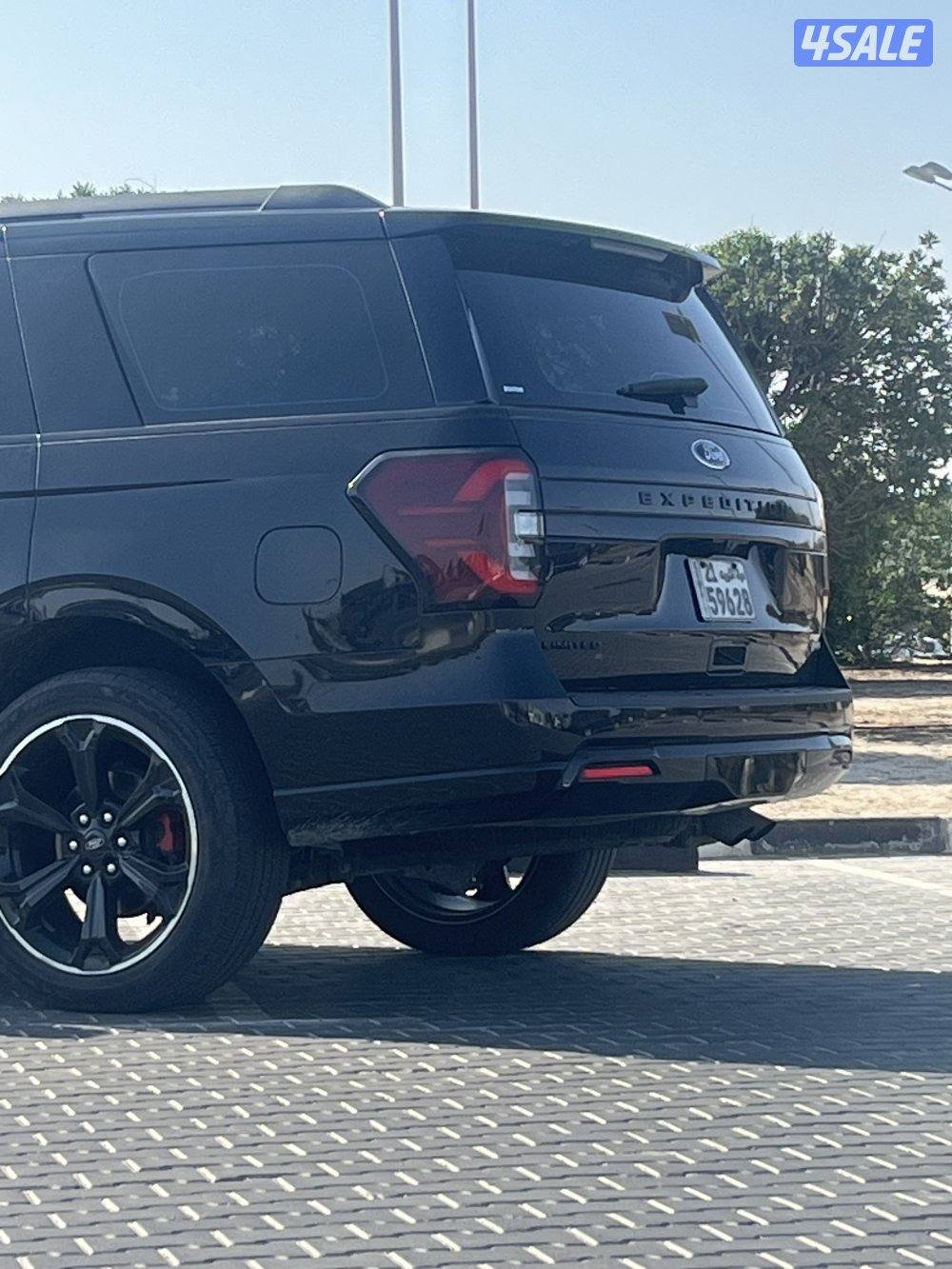 للبيع فورد اكسبيدشن ليمتيد موديل 20227