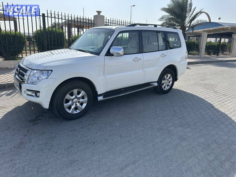 للبيع باجيرو موديل 2016 كامل الموصفات0