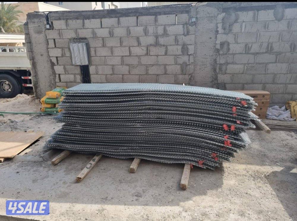 بيع جميع مواد البناء واغراض المساح وحديد كويتي8