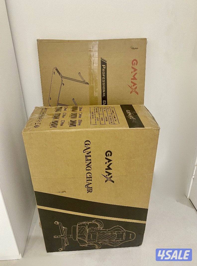 للبيع – كرسي قيمنق + طاولة قيمنق (جديد بالكرتون)2