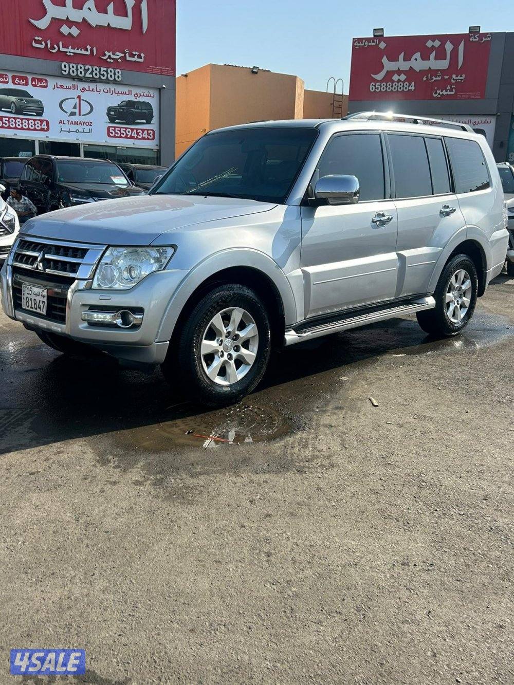 ميتسوبيشى باجيرو -V60