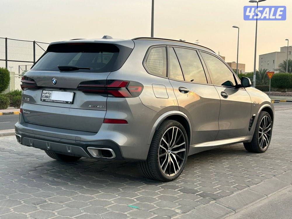 للبيع BMW X5 XDrive 40i /2024 M KiT5