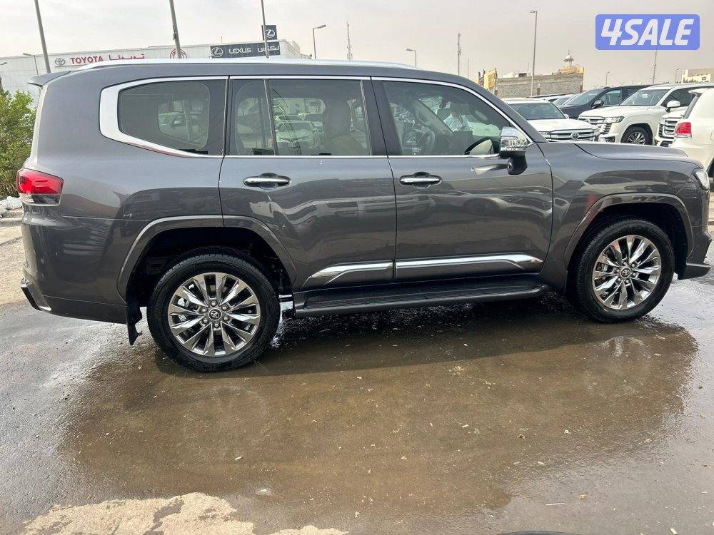 لاند كروزر VX.R AEROs twin turbo.V63