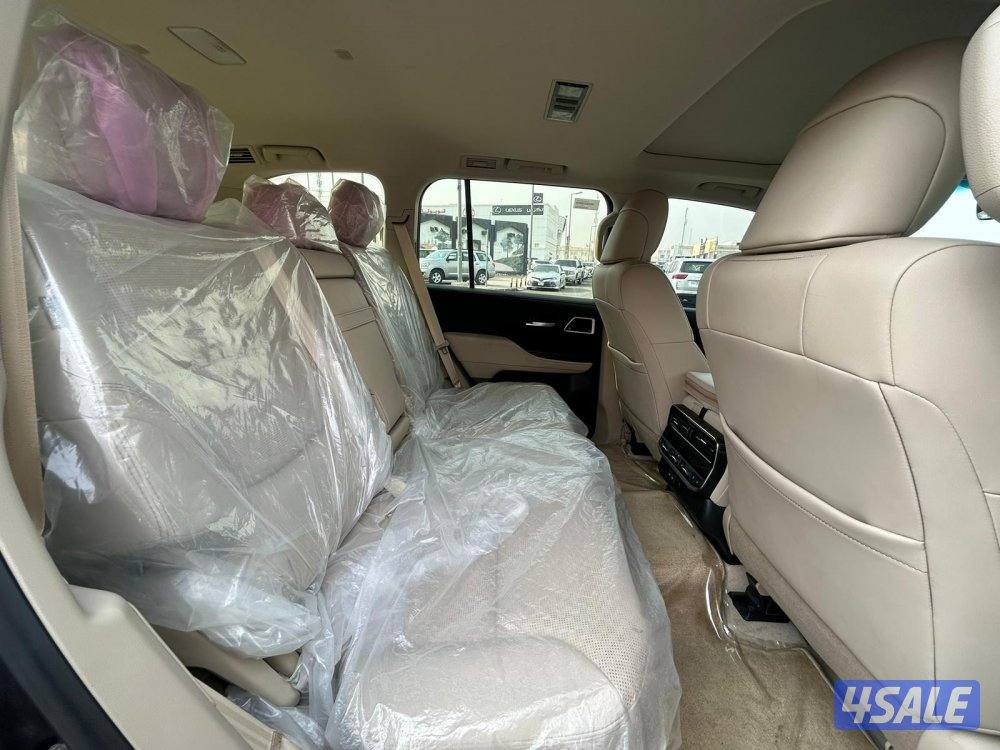 لاند كروزر VX.R AEROs twin turbo.V64