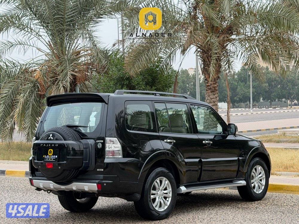 للبيع باجيرو  V6 GLS موديل 2014 وارد الملا3
