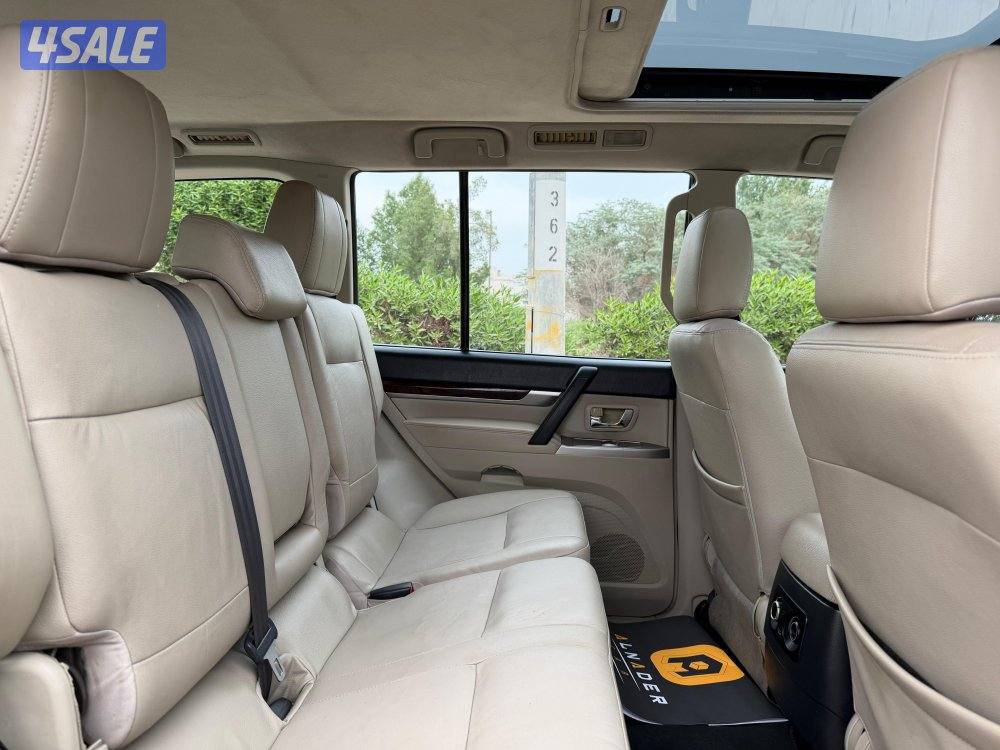 للبيع باجيرو  V6 GLS موديل 2014 وارد الملا12