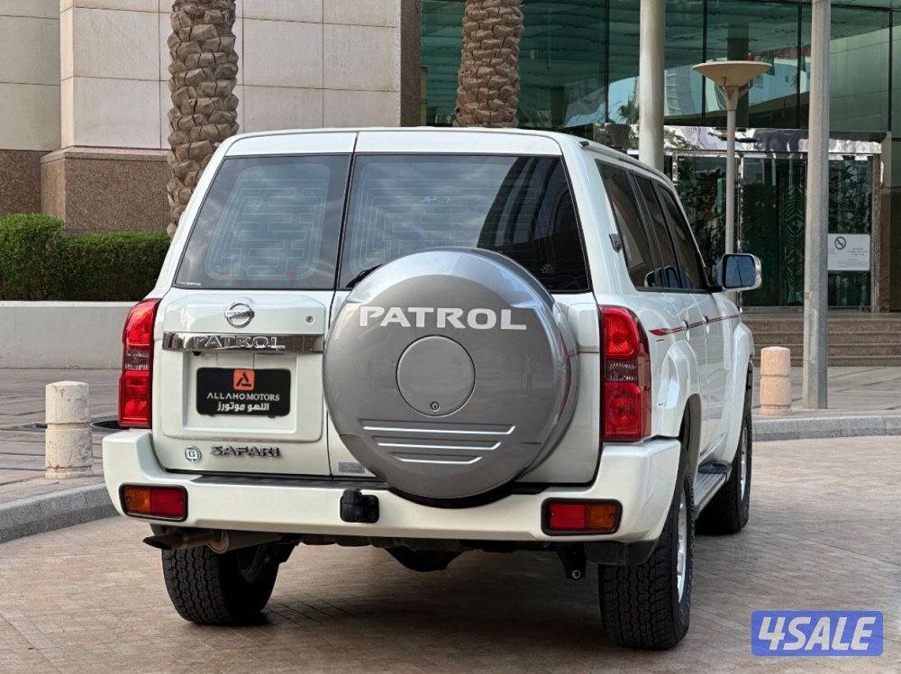 سفاريVTC4800(الاسطوره) موديل2024 عداد19الف وارد البابطين تحت الكفاله2