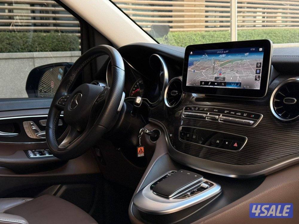مرسيدسV250 (كتAMG) موديل2023 عداد31الف وارد الملا تحت الكفاله5