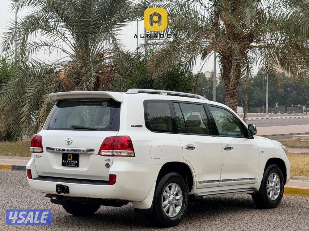 لاند كروزر GX_R V8 موديل 2011 وارد الساير3