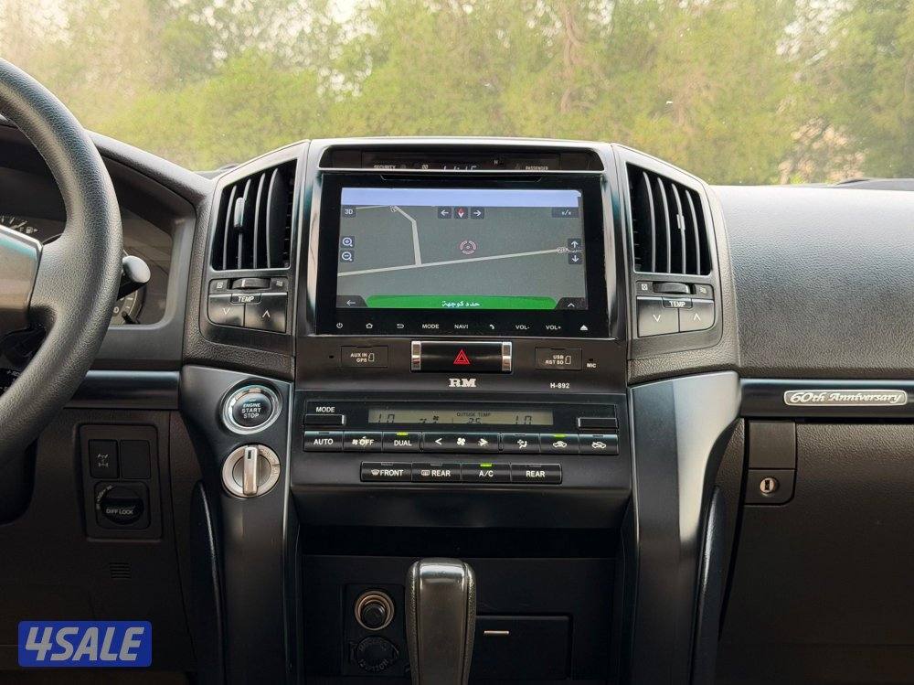 لاند كروزر GX_R V8 موديل 2011 وارد الساير10