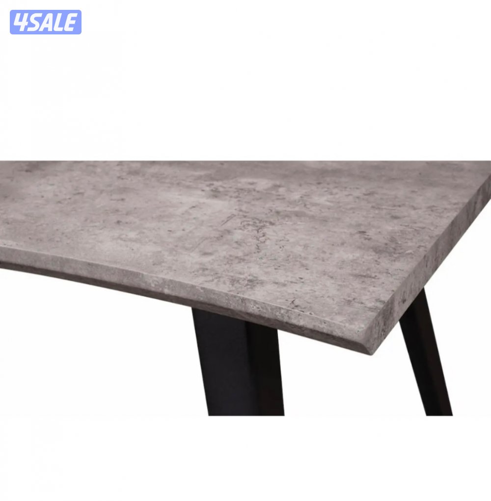 طاولة طعام ٦ اشخاص من دون كراسي1