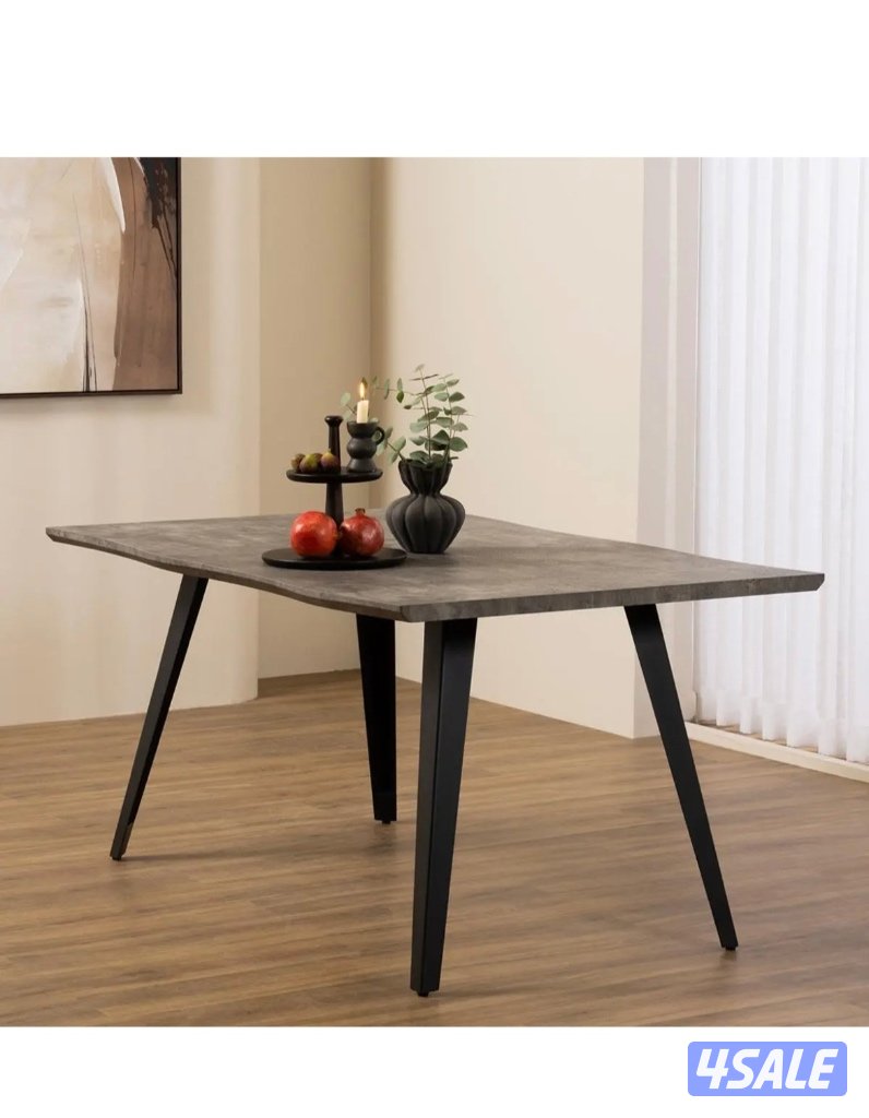 طاولة طعام ٦ اشخاص من دون كراسي3