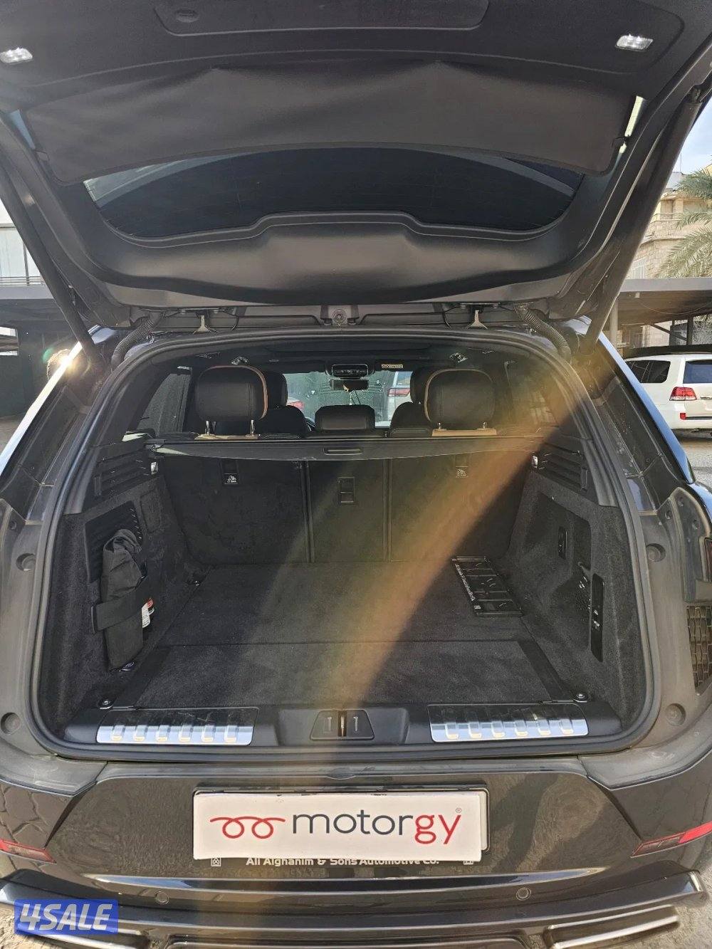 Range Rover Sport SE 202513