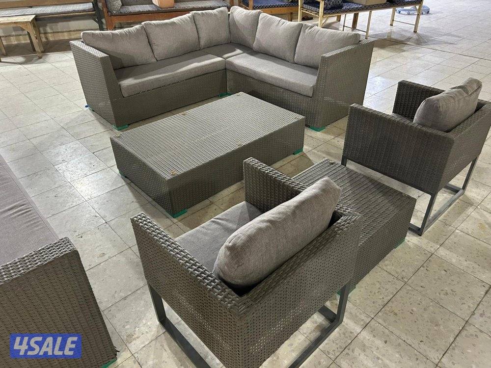 للبيع جلسه خارجيه VIP3