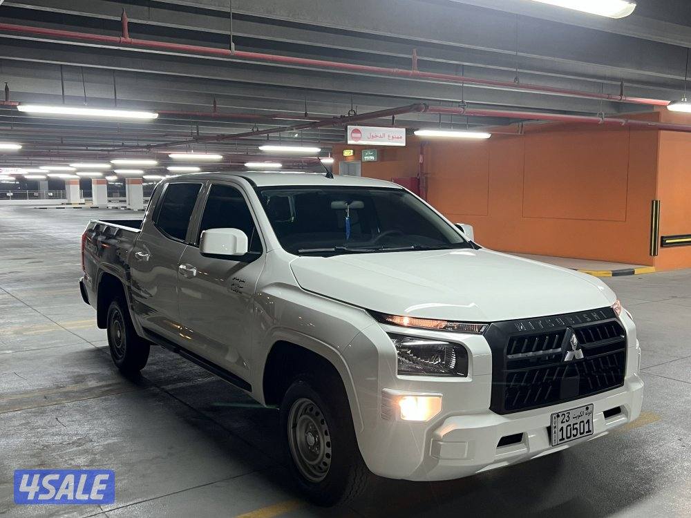 للبيع وانيت 2024 L2000