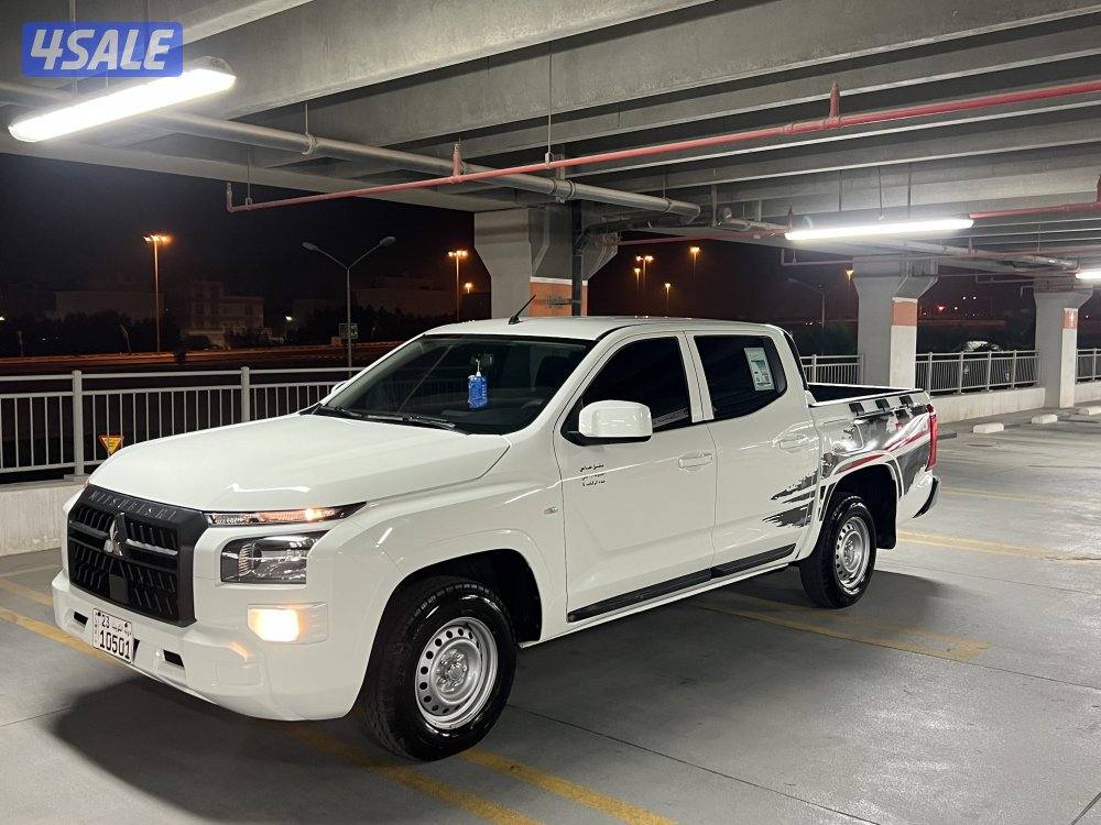 للبيع وانيت 2024 L2001