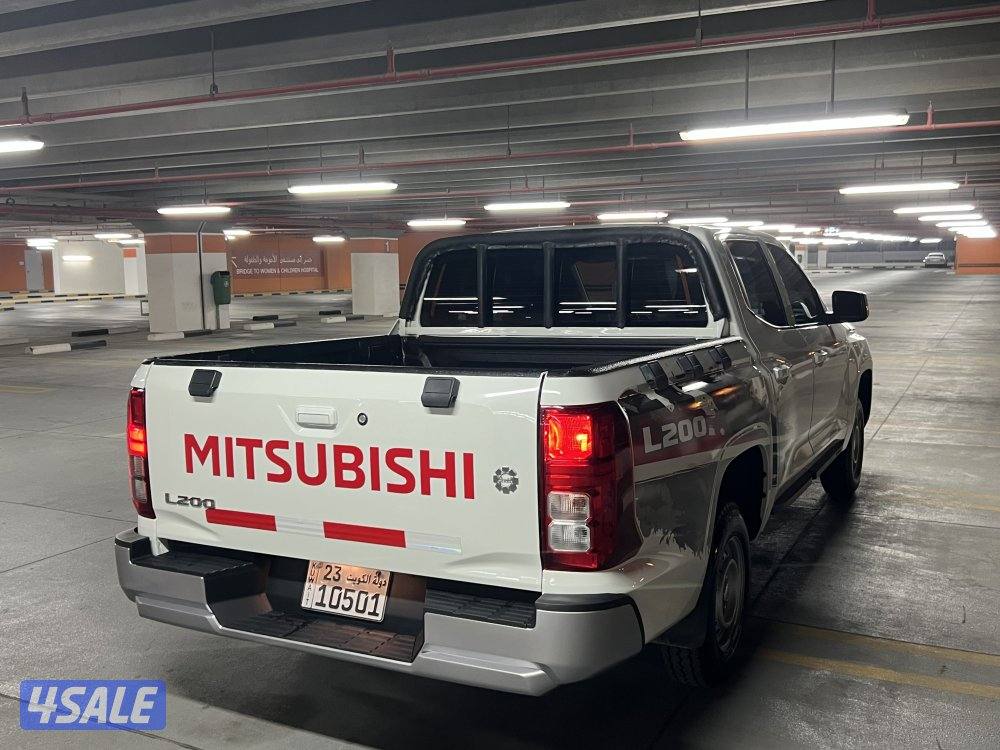 للبيع وانيت 2024 L2006