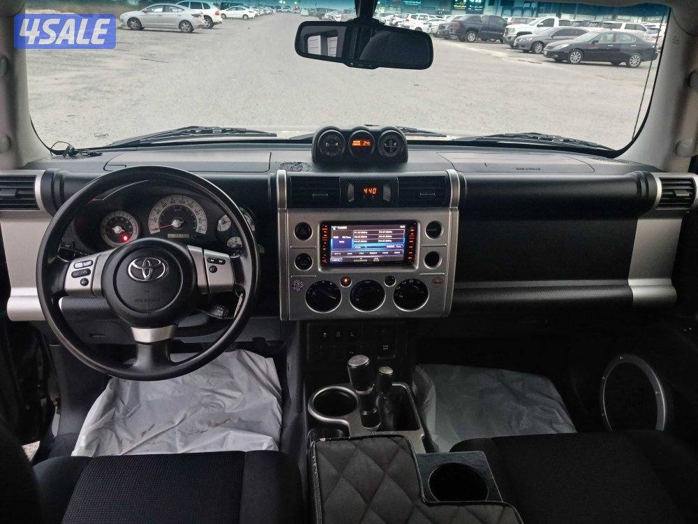 تويوتا FJ موديل 2013 .صبغ الوكالة7
