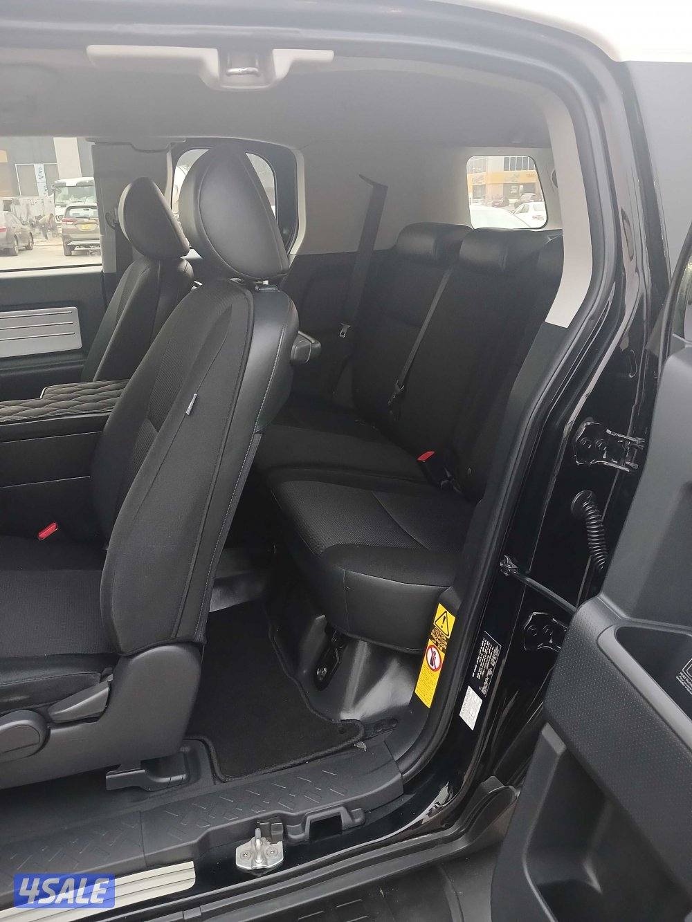 تويوتا FJ موديل 2013 .صبغ الوكالة10