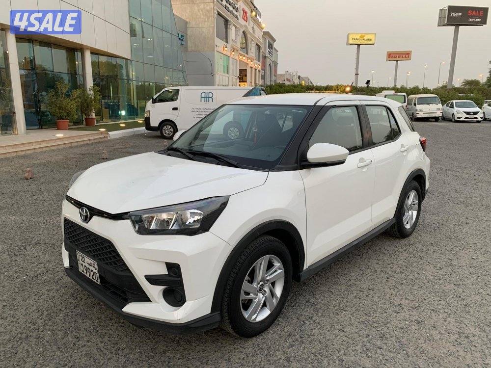 للبيع تايوتا ريز طراز 20231