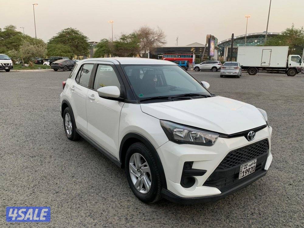 للبيع تايوتا ريز طراز 20232