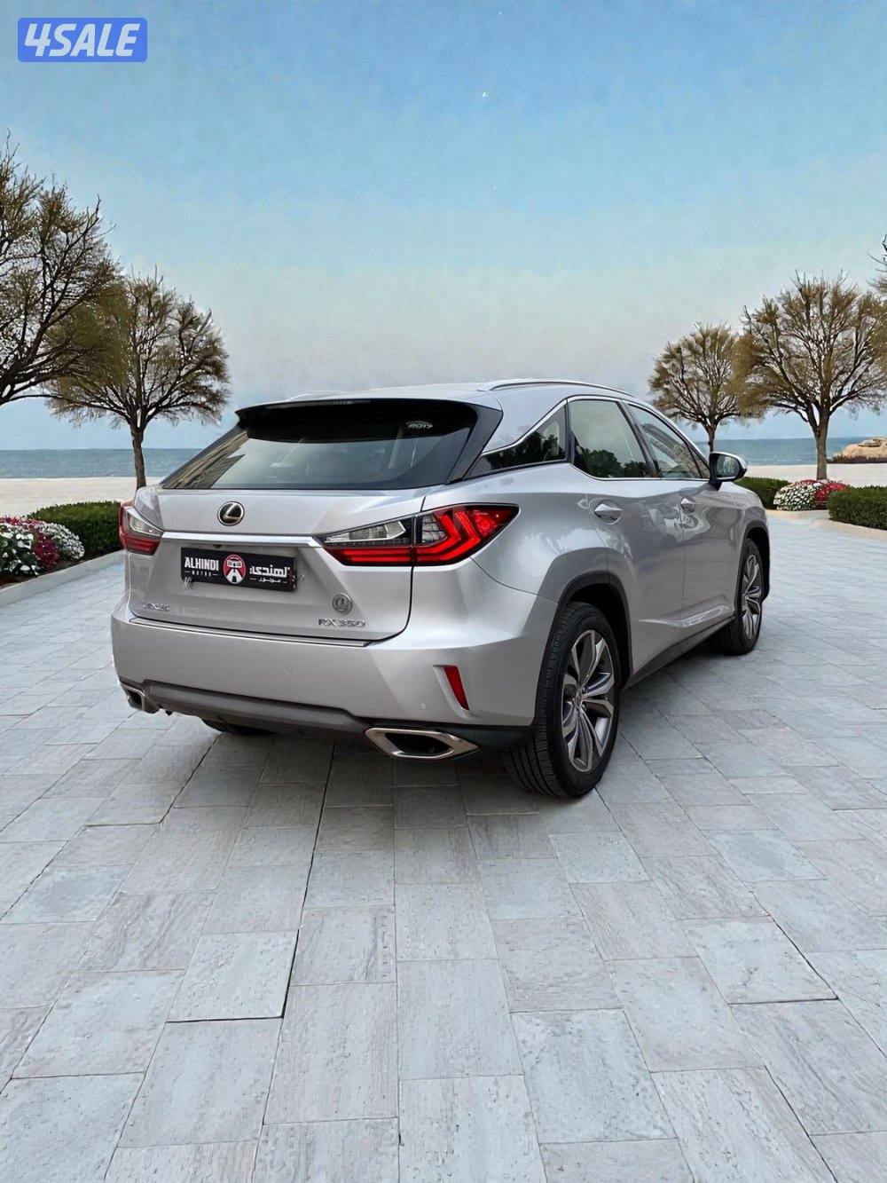 📍لكزس RX350 - م2017 - عداد 131 الف - وارد الساير 📍5