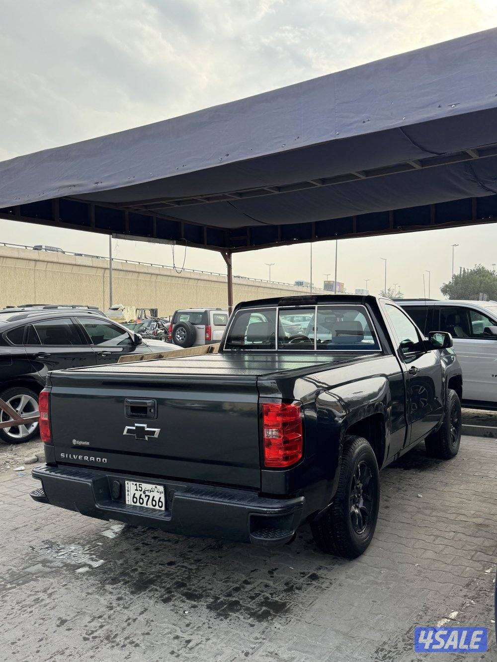 للبيع وانيت سلفرادو غمارة واحد6