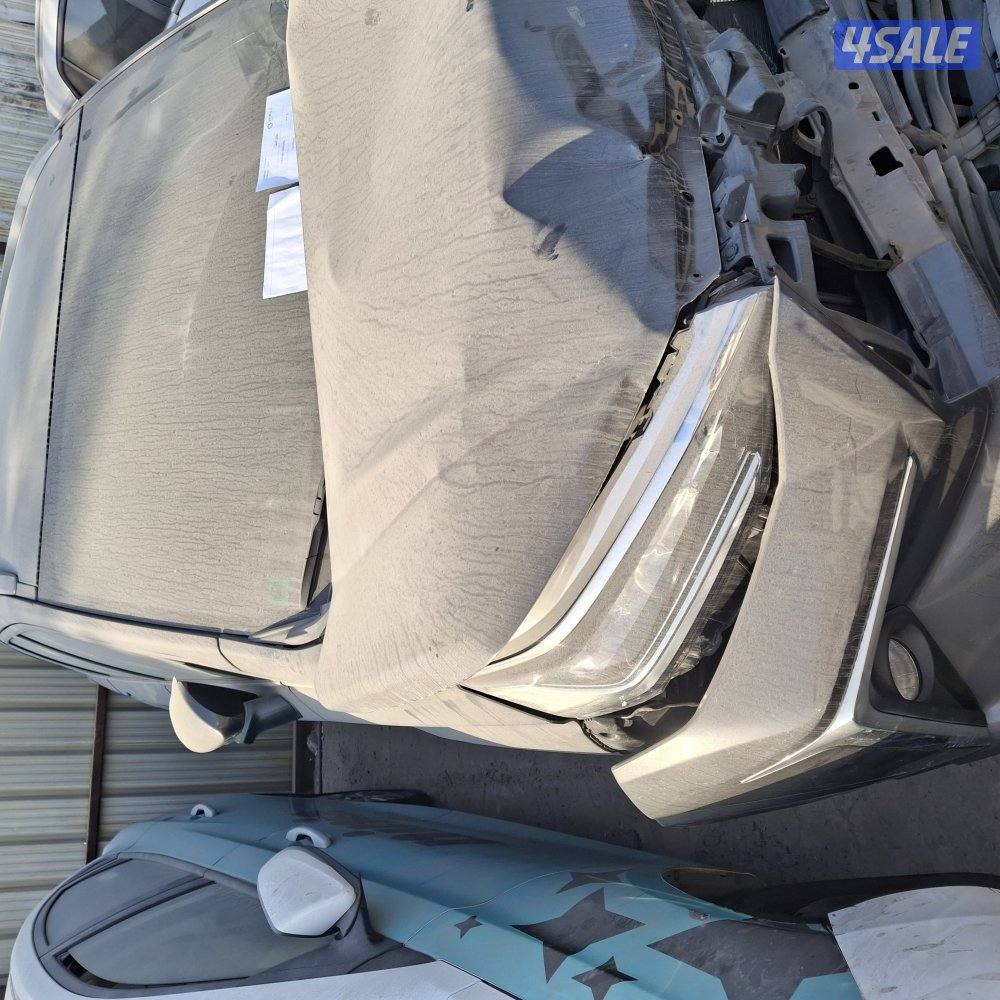 بيع قطع غيار جميع انواع السيارات2