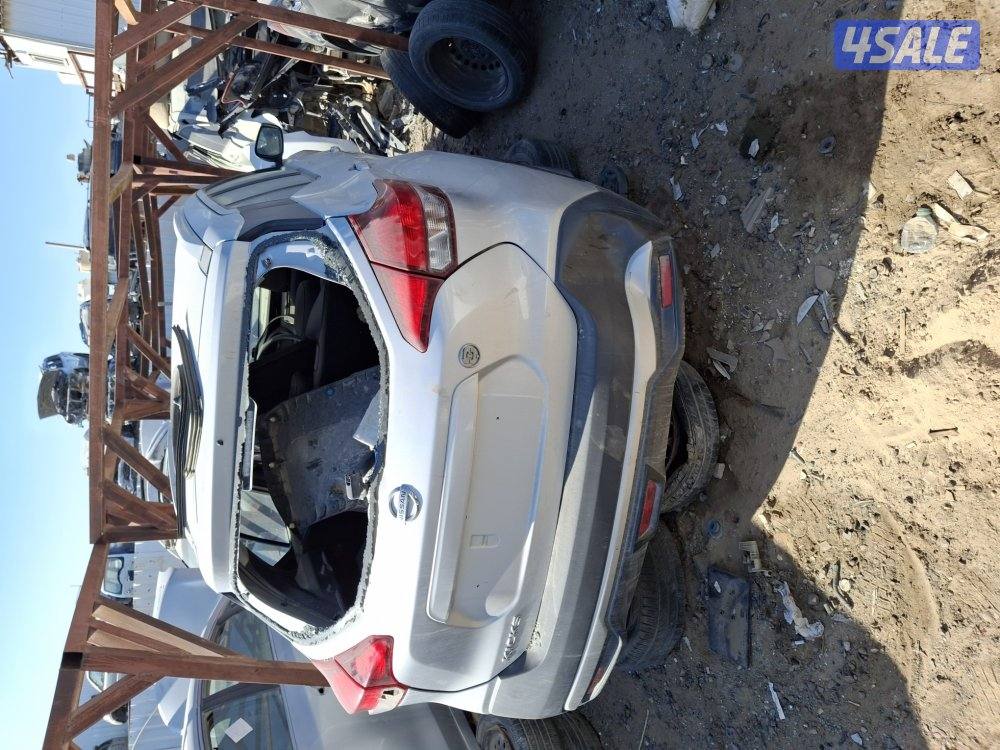 بيع قطع غيار جميع انواع السيارات8