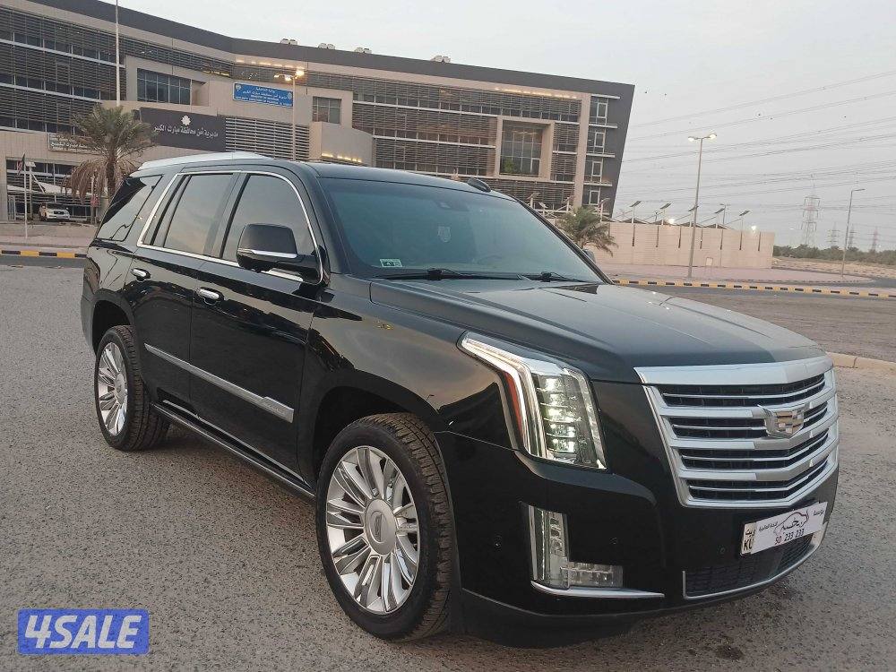 اسكاليد بلاتنيوم موديل 2018 الفل1