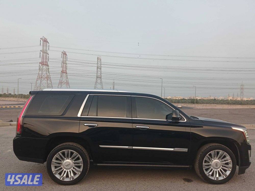 اسكاليد بلاتنيوم موديل 2018 الفل3