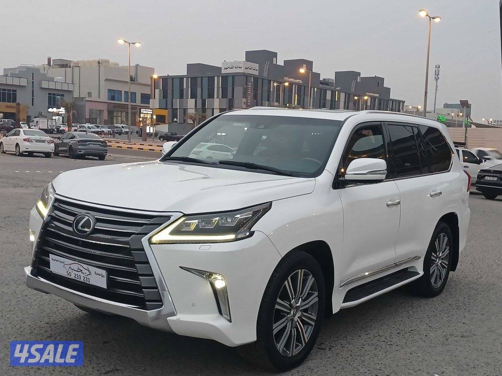 جيب لكزس LX570 موديل 2016 صبغ الوكالة0