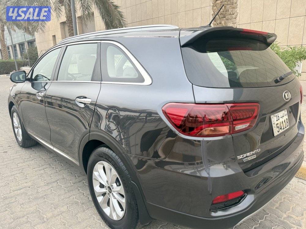 كيا سورينتو - 2018 عداد 41 الف4