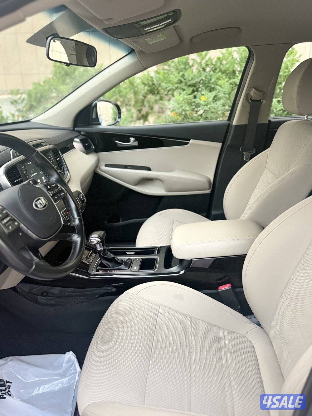 كيا سورينتو - 2018 عداد 41 الف6