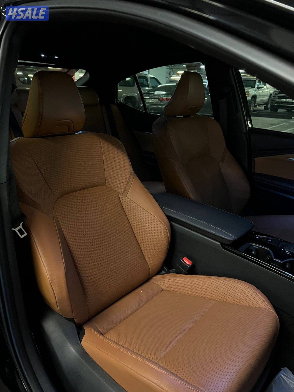 للبيع كامري كامل المواصفات ٢٠٢٥ المالك الاول شرط الفحص حماية وتظليل فل8