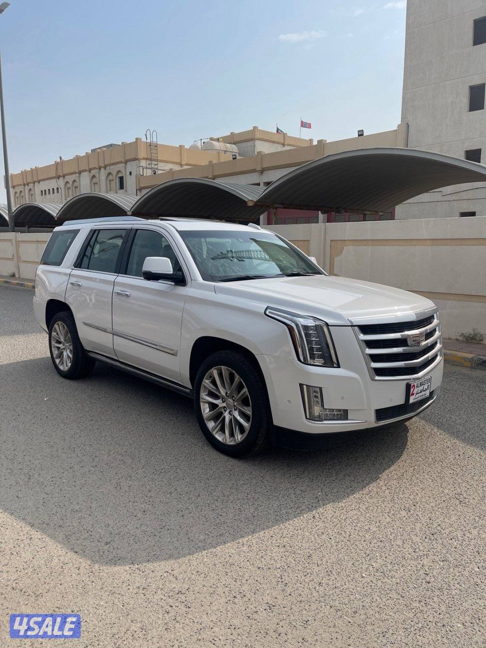 كاديلاك اسكاليد 2019 وارد الخليج فحص جير مكينه شاصي البدي قطعه وحده1